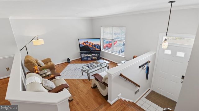 46699 PARAGON TER, Sterling, VA 20164