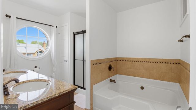 46699 PARAGON TER, Sterling, VA 20164
