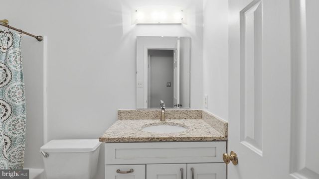 46699 PARAGON TER, Sterling, VA 20164