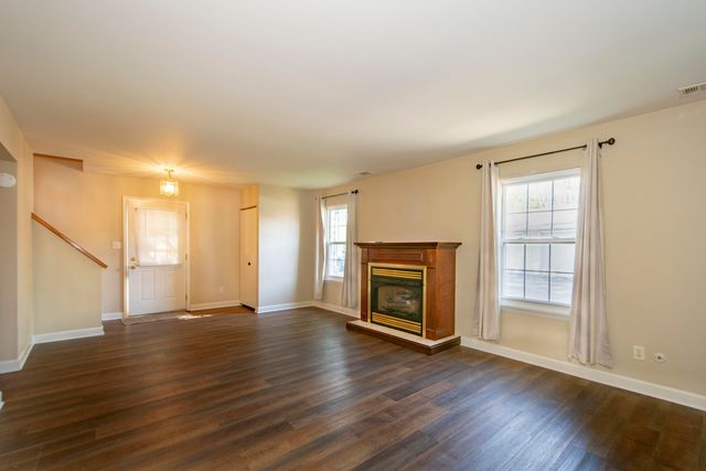 1904 Burgundy Street, Schererville, IN 46375