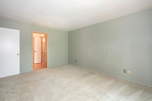 1904 Burgundy Street, Schererville, IN 46375