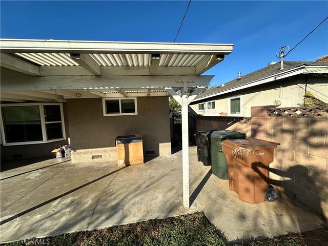 1348 W West Avenue, Fullerton, CA 92833