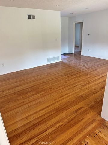 1348 W West Avenue, Fullerton, CA 92833