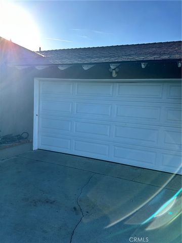 1348 W West Avenue, Fullerton, CA 92833