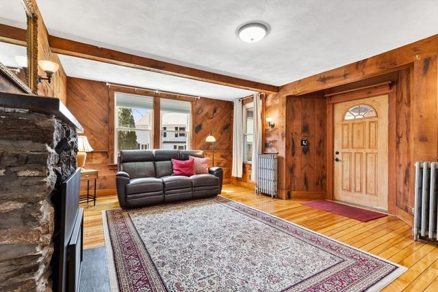 41 Waterview Ave, Billerica, MA 01862