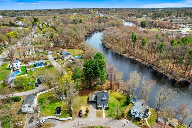 41 Waterview Ave, Billerica, MA 01862