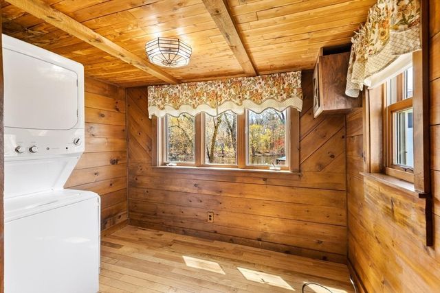 41 Waterview Ave, Billerica, MA 01862