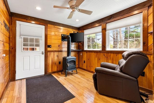 41 Waterview Ave, Billerica, MA 01862