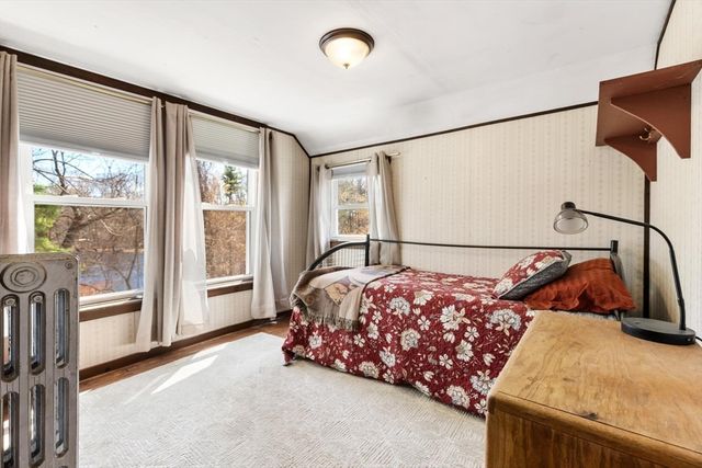 41 Waterview Ave, Billerica, MA 01862