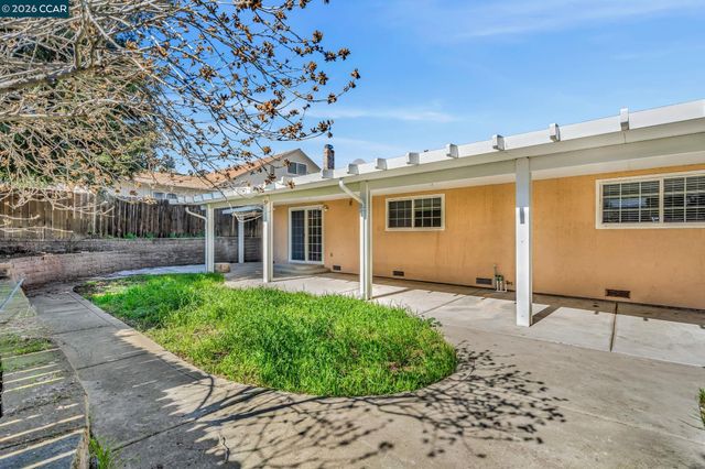 3321 Fraser Rd, Antioch, CA 94509