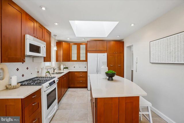 503 MONTICELLO BLVD, Alexandria, VA 22305