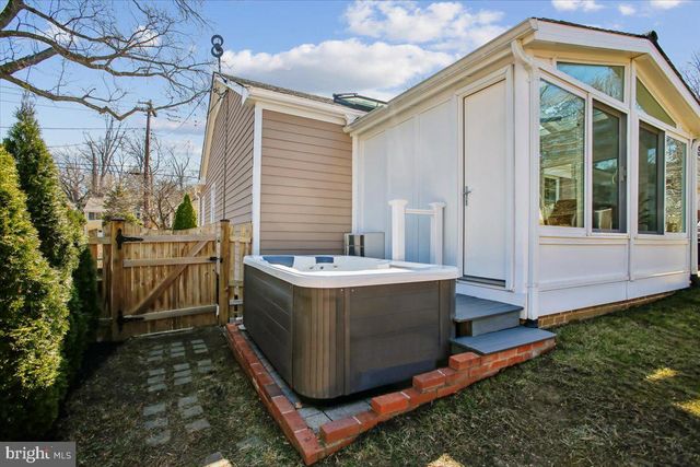 503 MONTICELLO BLVD, Alexandria, VA 22305