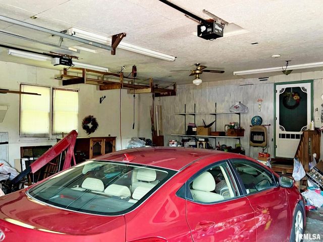 2516 STRAWBERRY Road, Metropolis, IL 62960