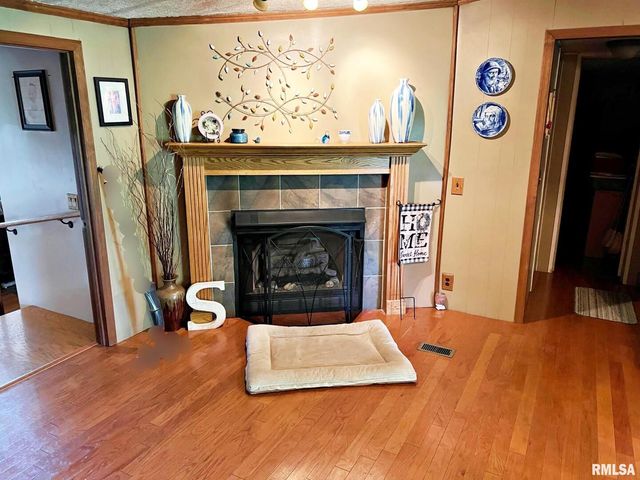 2516 STRAWBERRY Road, Metropolis, IL 62960