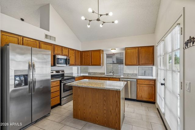 3219 E WILDWOOD Drive, Phoenix, AZ 85048
