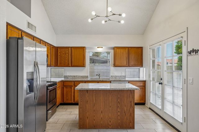 3219 E WILDWOOD Drive, Phoenix, AZ 85048