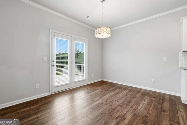 6890 Scarlet Oak Way, Flowery Branch, GA 30542