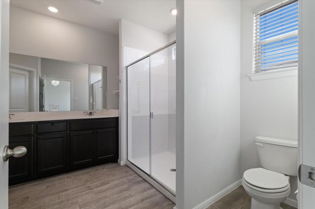 413 drowsy water Trail, Fort Worth, TX 76131