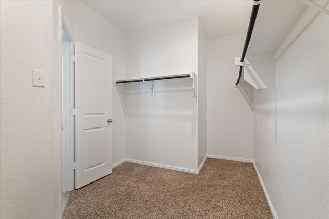 413 drowsy water Trail, Fort Worth, TX 76131