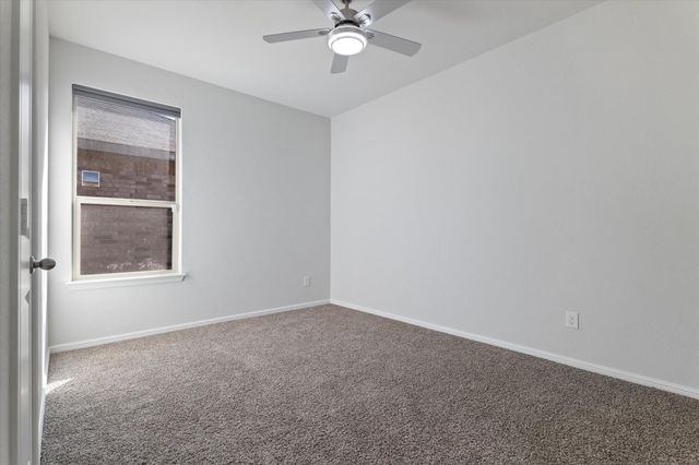 413 drowsy water Trail, Fort Worth, TX 76131