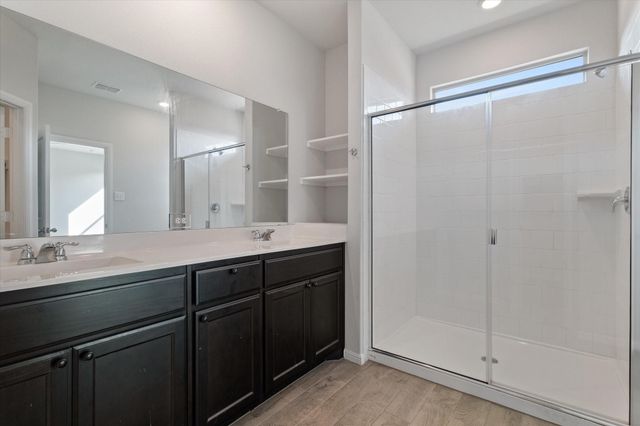 413 drowsy water Trail, Fort Worth, TX 76131