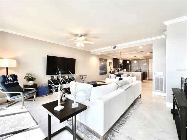 16300 COUNTY ROAD 455 513, Montverde, FL 34756