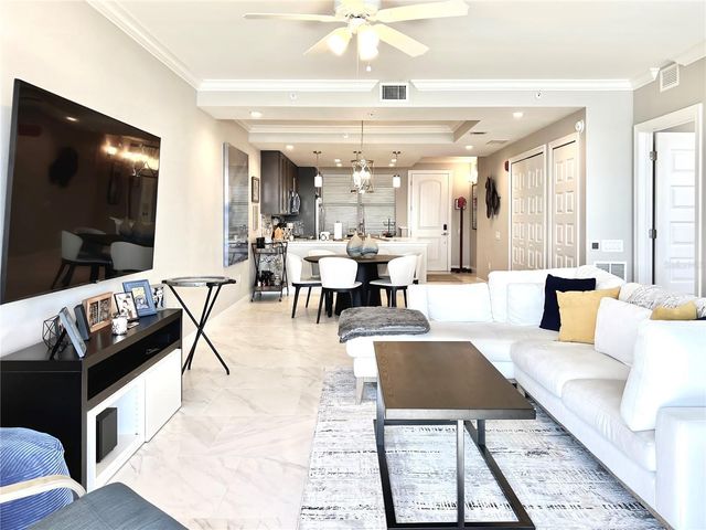 16300 COUNTY ROAD 455 513, Montverde, FL 34756