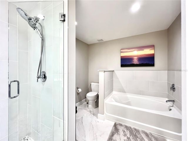 16300 COUNTY ROAD 455 513, Montverde, FL 34756