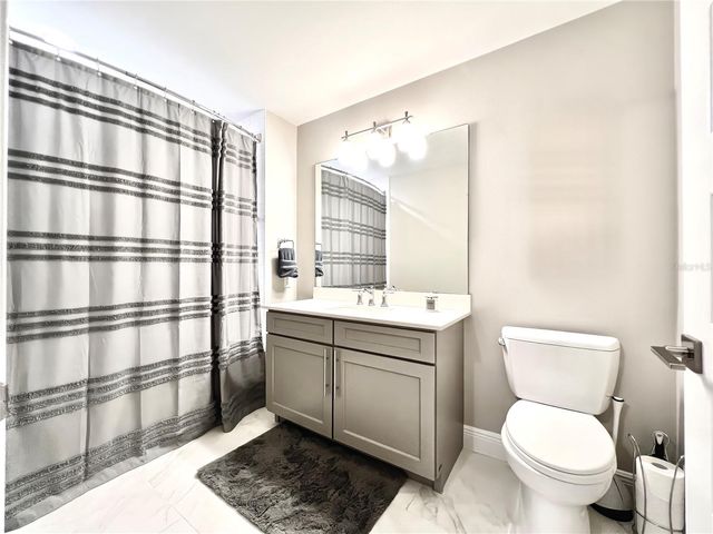 16300 COUNTY ROAD 455 513, Montverde, FL 34756