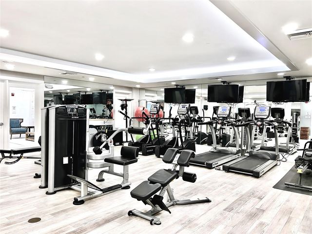 16300 COUNTY ROAD 455 513, Montverde, FL 34756