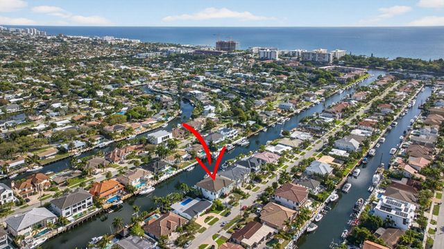 2641 NE 48th Street, Lighthouse Point, FL 33064