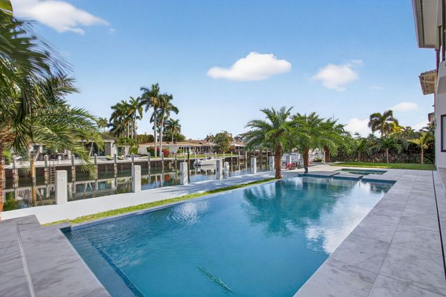 2641 NE 48th Street, Lighthouse Point, FL 33064