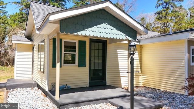 6734 WEYMOUTH RD, Mays Landing, NJ 08330