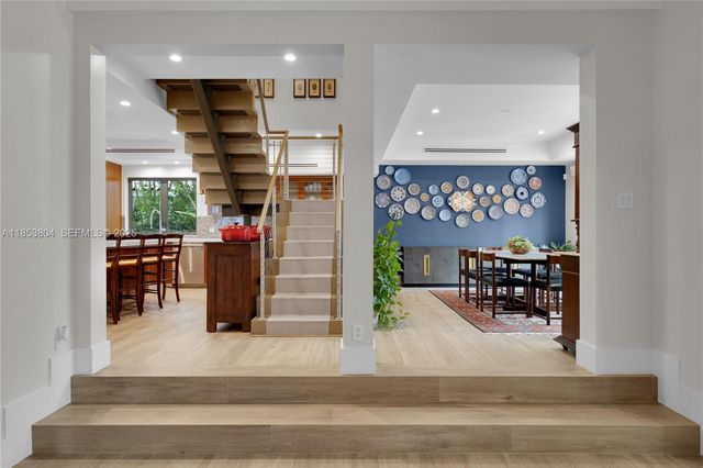 4475 N Meridian Avenue, Miami Beach, FL 33140