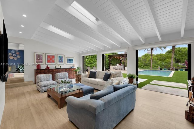 4475 N Meridian Avenue, Miami Beach, FL 33140