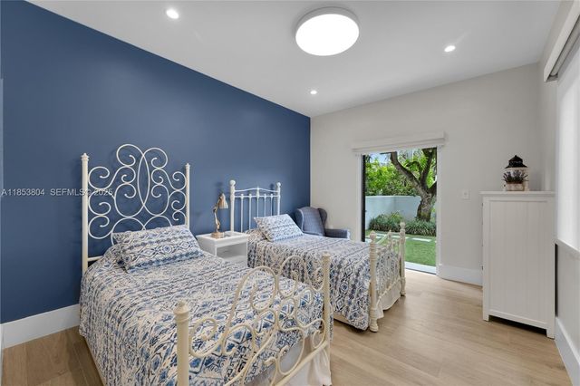 4475 N Meridian Avenue, Miami Beach, FL 33140