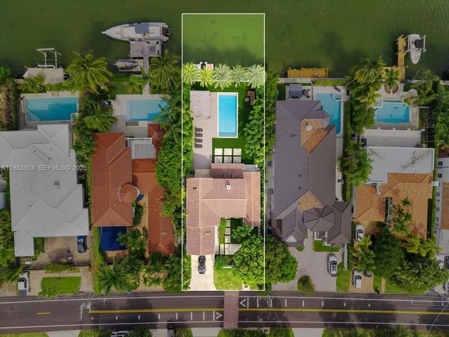 4475 N Meridian Avenue, Miami Beach, FL 33140