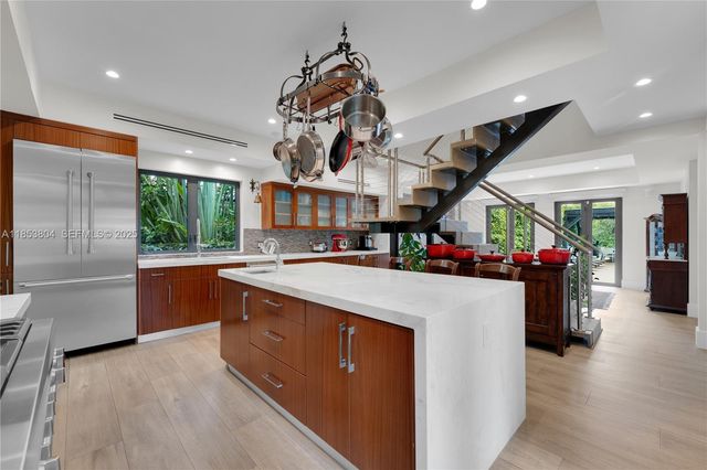 4475 N Meridian Avenue, Miami Beach, FL 33140
