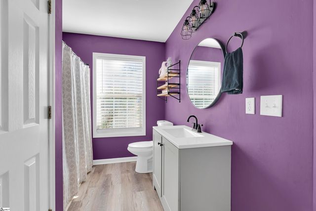 5 Rivereen Way, Simpsonville, SC 29680