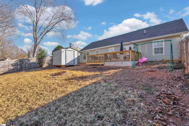 5 Rivereen Way, Simpsonville, SC 29680
