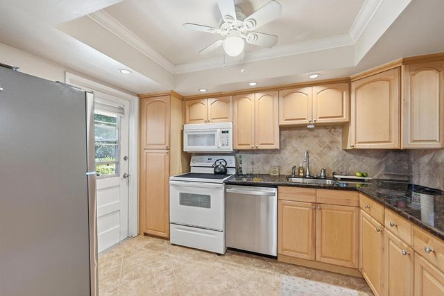 2601 S Course Drive 202, Pompano Beach, FL 33069