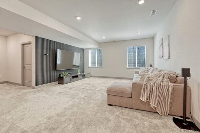 14419 Shasta Daisy Point, Parker, CO 80134