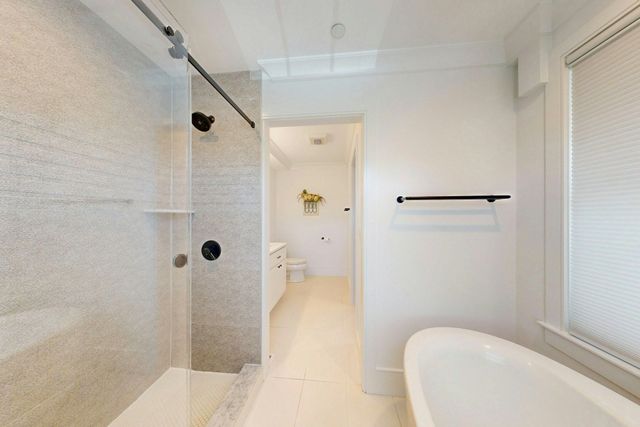 613 E 6th Street 1, Boston, MA 02127