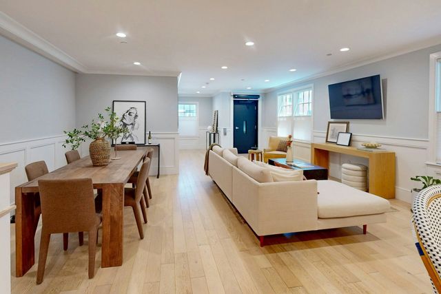 613 E 6th Street 1, Boston, MA 02127