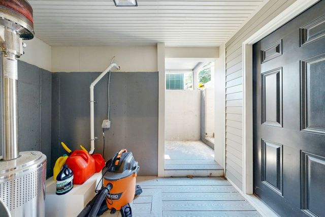 613 E 6th Street 1, Boston, MA 02127