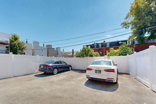 613 E 6th Street 1, Boston, MA 02127