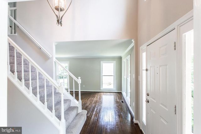 1476 POWELLS TAVERN PL, Herndon, VA 20170