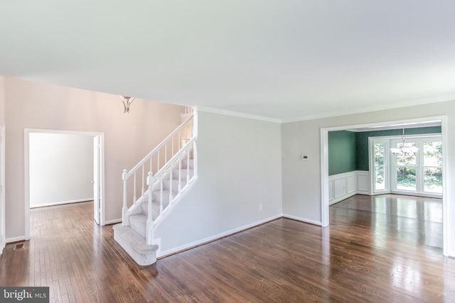1476 POWELLS TAVERN PL, Herndon, VA 20170