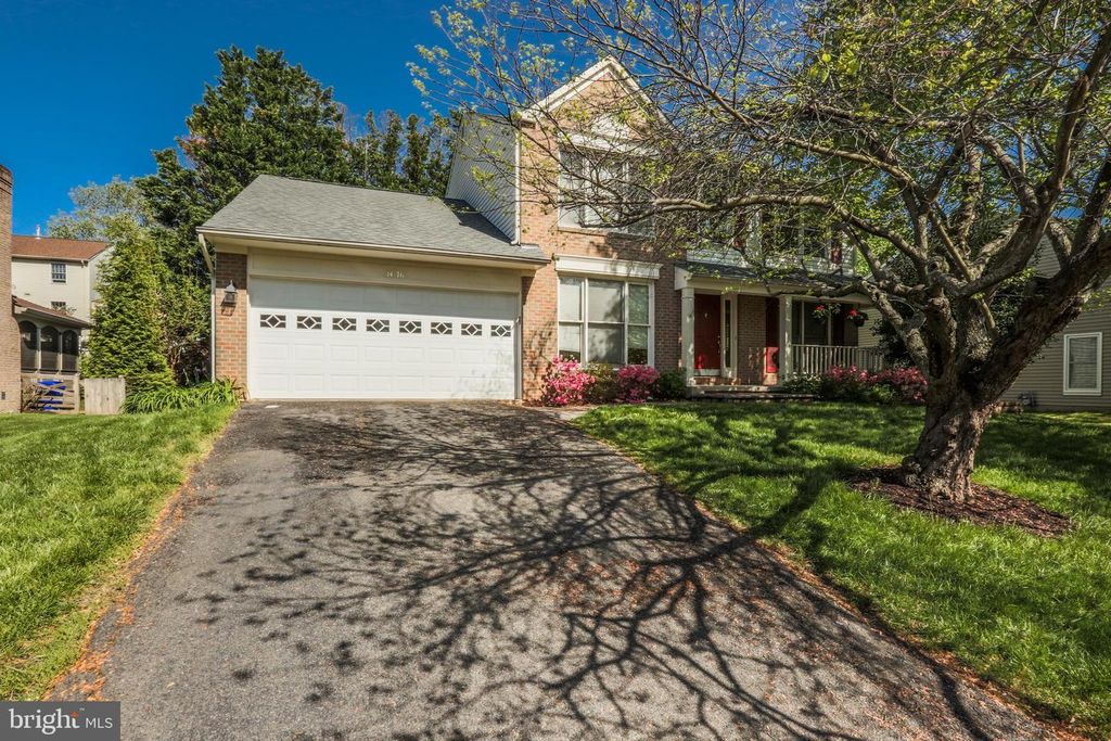 1476 POWELLS TAVERN PL, Herndon, VA 20170