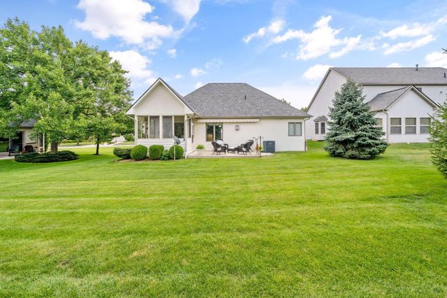 920 Linworth Village Drive, Columbus, OH 43235